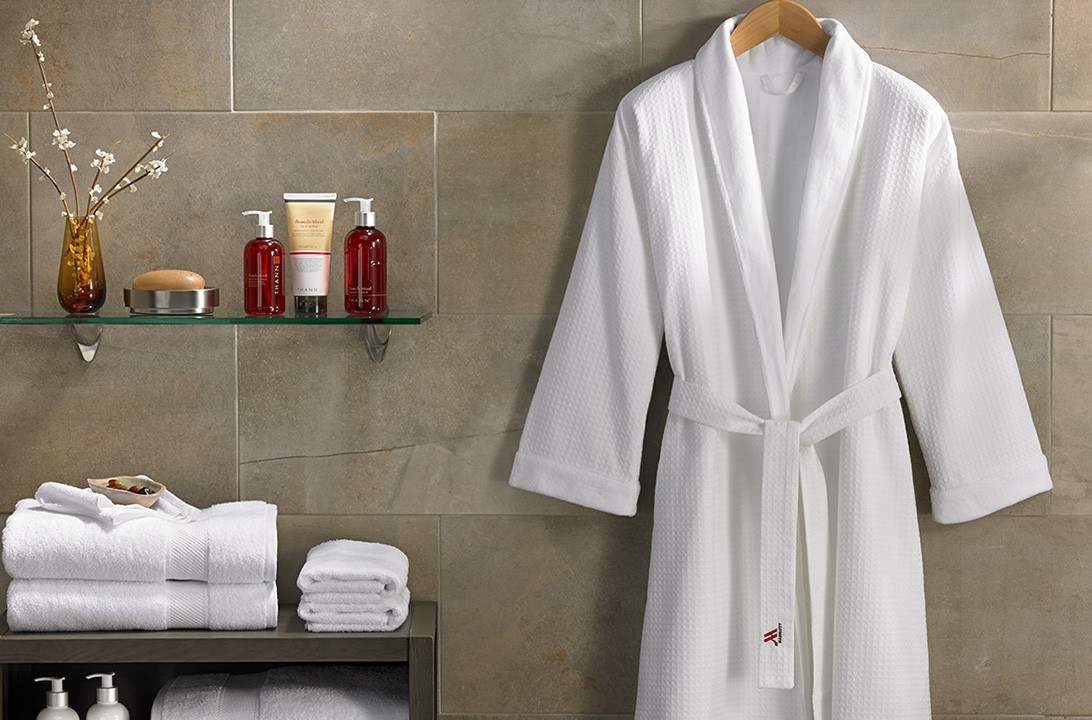 – Schalkragen von Hotel Jetzt Marriott - Waffelpiqué-Bademantel Store Hotels Hotelbademäntel bestellen mit Marriott elegante