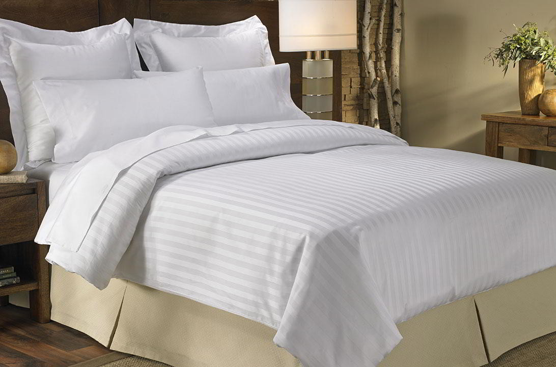 Juego de almohadas de cama tamaño King con plumas y plumón de hotel  (paquete de 2)