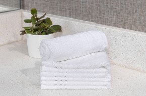 Toalla de baño  Compre juegos de toallas, Le Grand Bain, fragancias  exclusivas y más en Sheraton